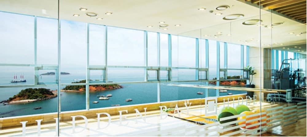 Hidden Bay Hotel